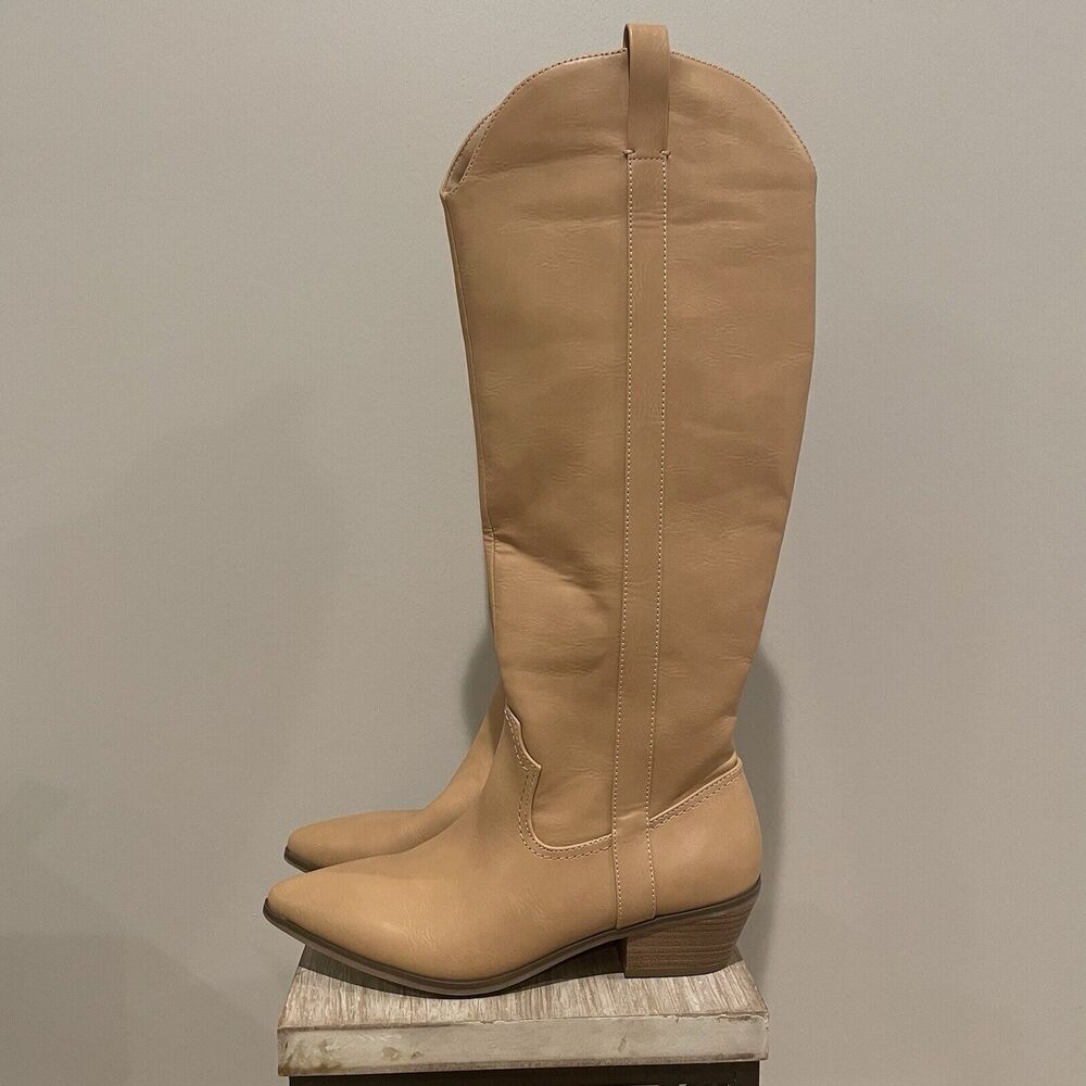Universal Thread Women’s Light Brown Sommer Western Riding Boots Size 8 1/2 NWT